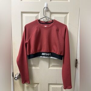 ❤️ 𝐍𝐢𝐤𝐞 𝐁𝐥𝐚𝐜𝐤 𝐂𝐫𝐨𝐩𝐩𝐞𝐝 𝐒𝐰𝐞𝐚𝐭𝐬𝐡𝐢𝐫𝐭